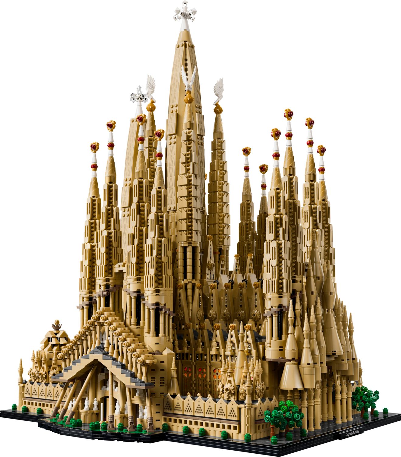 LEGO Sagrada Familia 21065 Opens for Pre-Order in Korea