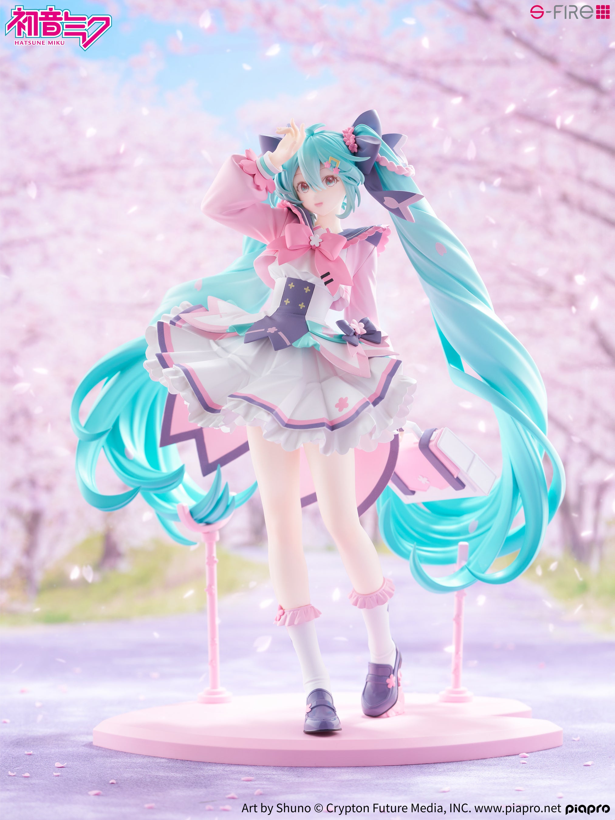 初音ミク「新学期」フィギュア、桜色のリボンで春めく装いに