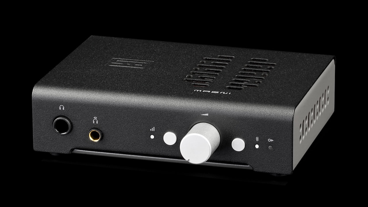 Schiit Magni 6、ヘッドホンを抜かずにアクティブスピーカーへ